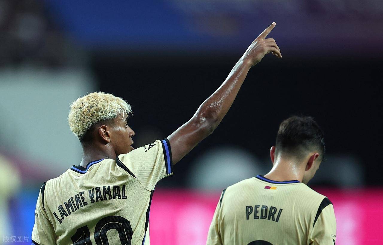 年轻有为!18岁的亚马尔在各项数据上已经全面碾压同时期的梅西